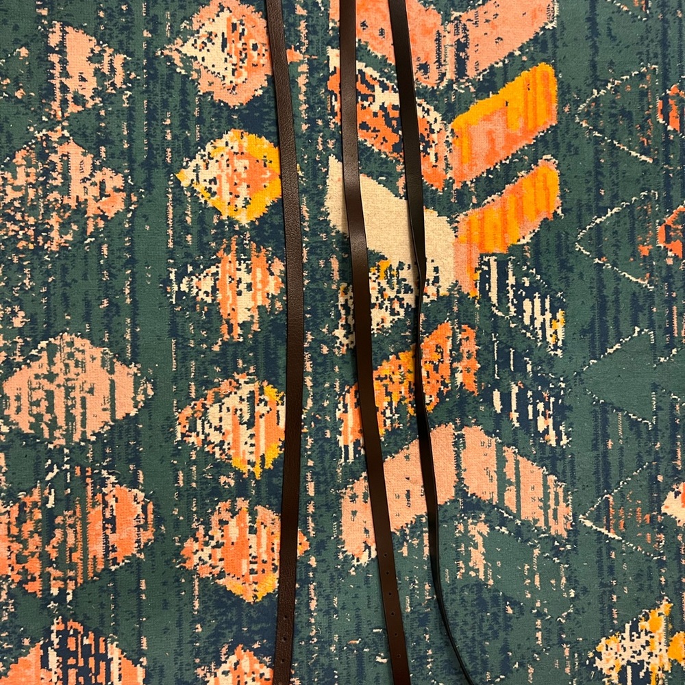 Belts - Picture 2 of 3